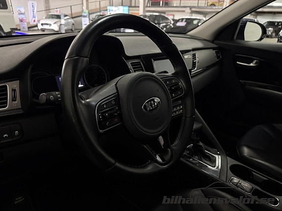 Kia Niro 3 of 5