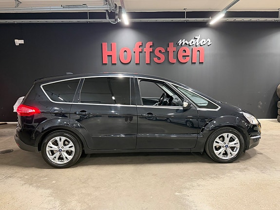 Ford S-MAX 2 of 5