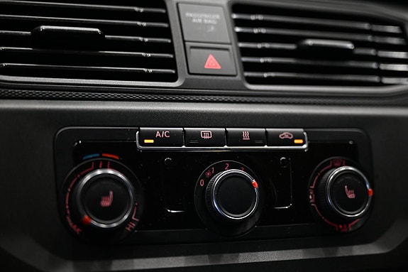 Volkswagen Caddy 19 of 27