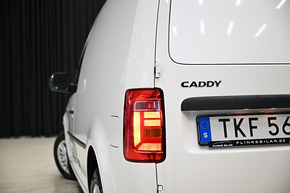Volkswagen Caddy 12 of 27