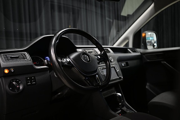 Volkswagen Caddy 15 of 27