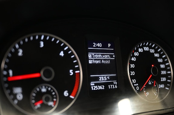 Volkswagen Caddy 16 of 27