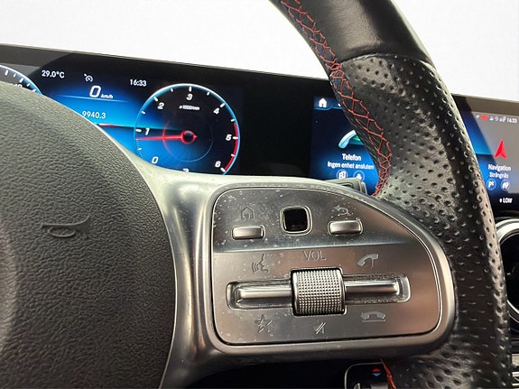 Mercedes-Benz B200 d 17 of 30