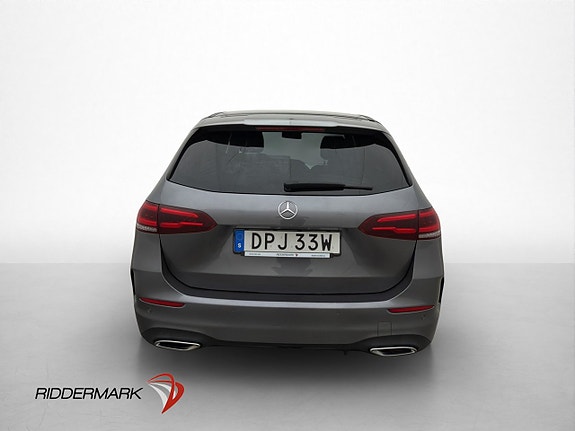 Mercedes-Benz B200 d 5 of 30