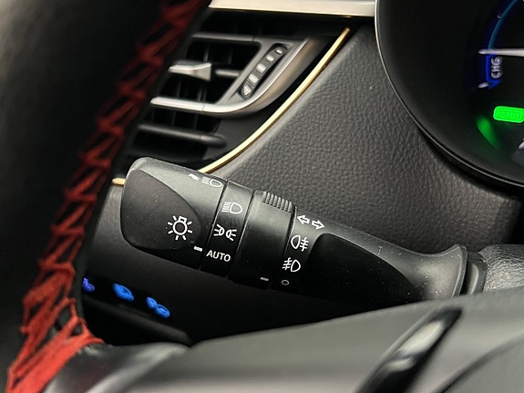 Toyota C-HR 30 of 30