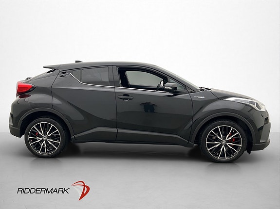 Toyota C-HR 9 of 30