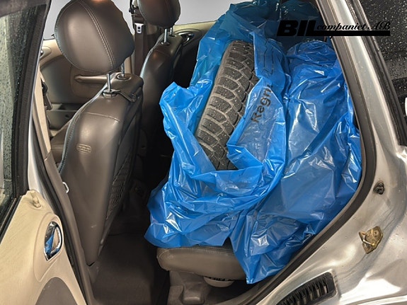 Chrysler PT Cruiser 9 of 14