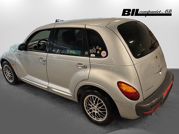 Chrysler PT Cruiser 6 of 14
