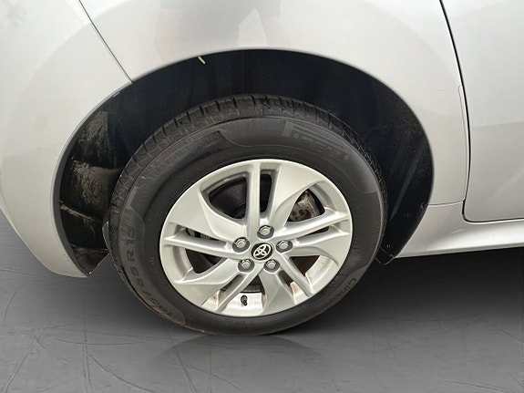 Toyota Yaris 29 of 30