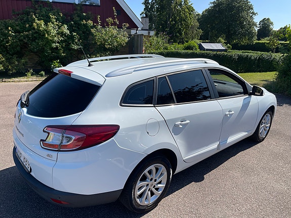 Renault Megane III 17 of 19