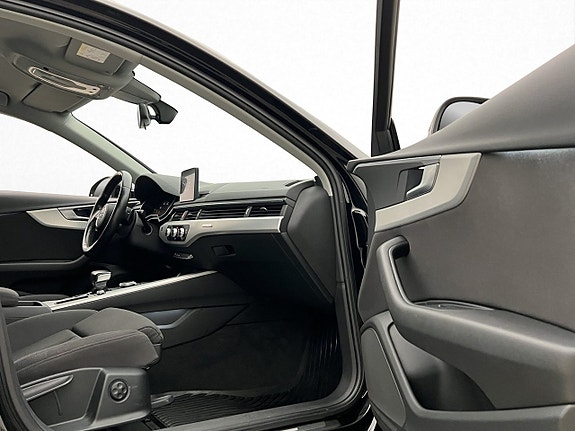Audi A4 11 of 30