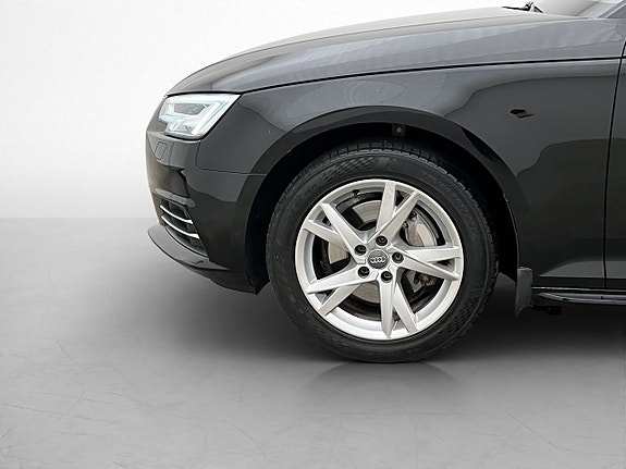 Audi A4 29 of 30