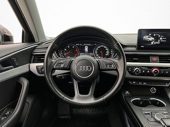 Audi A4 15 of 30