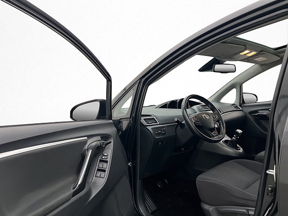 Toyota Verso 22 of 30