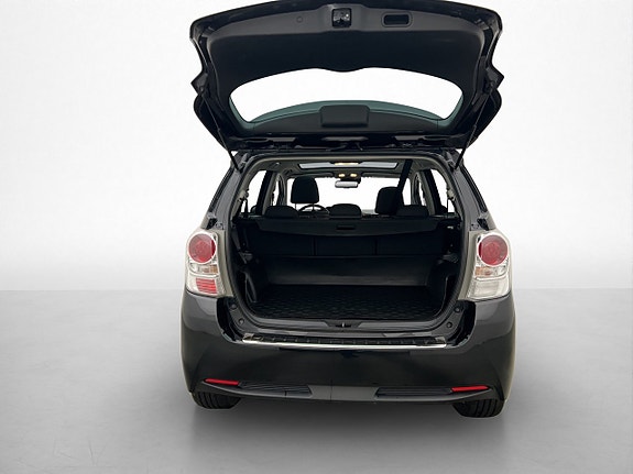 Toyota Verso 16 of 30