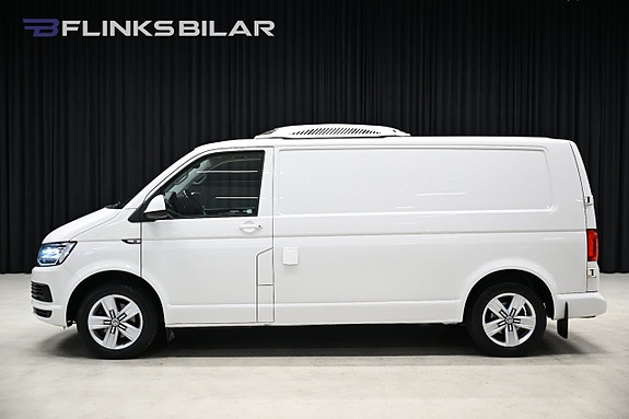 Volkswagen Transporter 3 of 5
