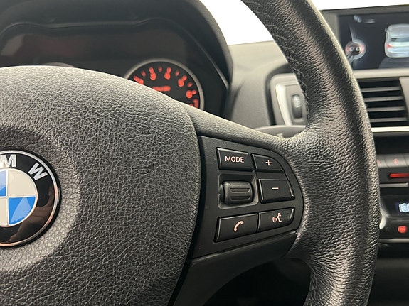 BMW 118i 29 of 30