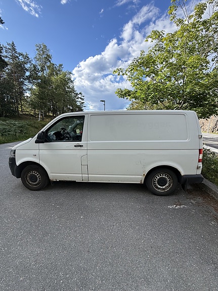 Volkswagen Transporter 4 of 5