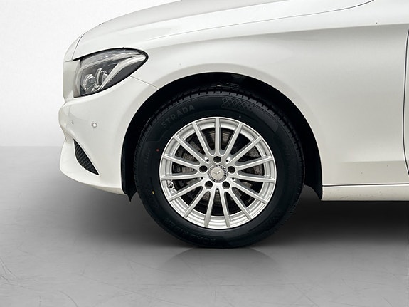 Mercedes-Benz C220 d 10 of 30