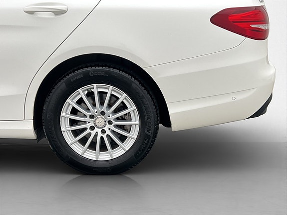 Mercedes-Benz C220 d 11 of 30