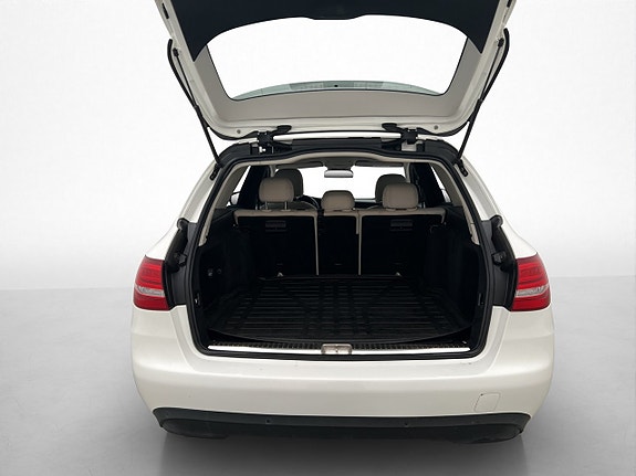 Mercedes-Benz C220 d 16 of 30
