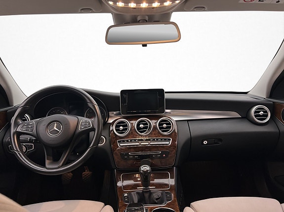 Mercedes-Benz C220 d 18 of 30