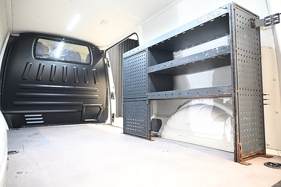 Volkswagen Transporter 10 of 30