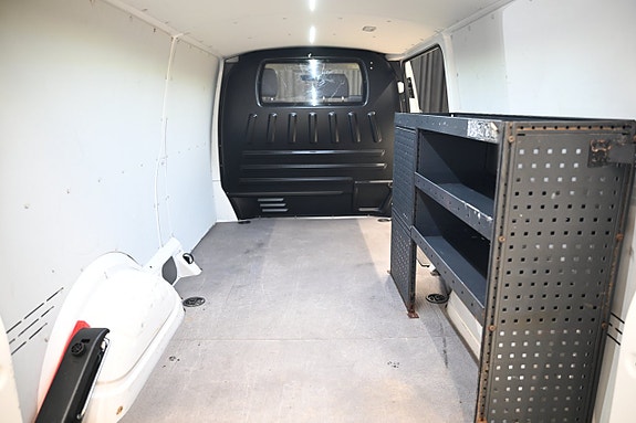 Volkswagen Transporter 8 of 30