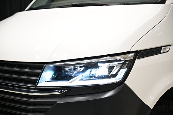 Volkswagen Transporter 4 of 30