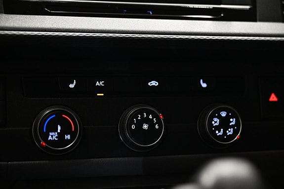 Volkswagen Transporter 26 of 30