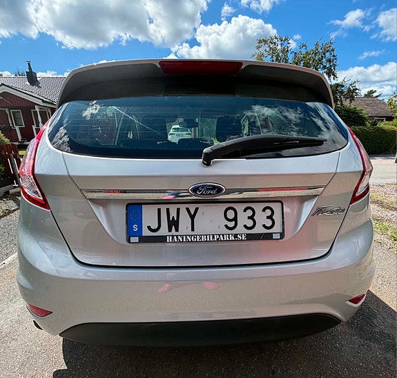 Ford Fiesta 3 of 9