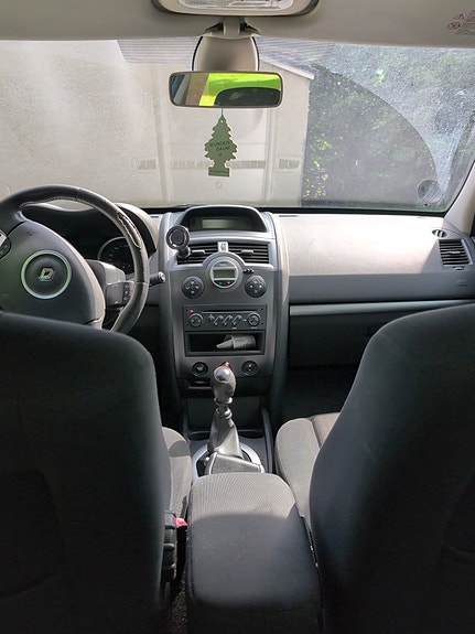 Renault Megane II 9 of 12
