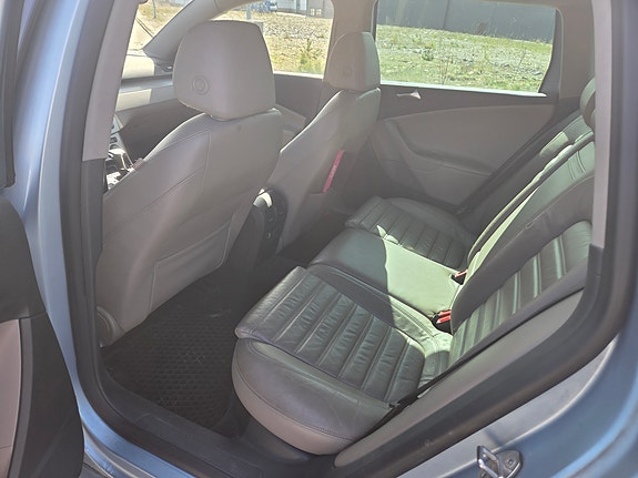 Volkswagen Passat 5 of 5