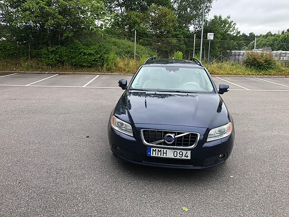 Volvo V70 5 of 8