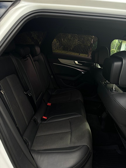 Audi A6 4 of 5