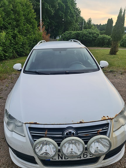 Volkswagen Passat 5 of 5