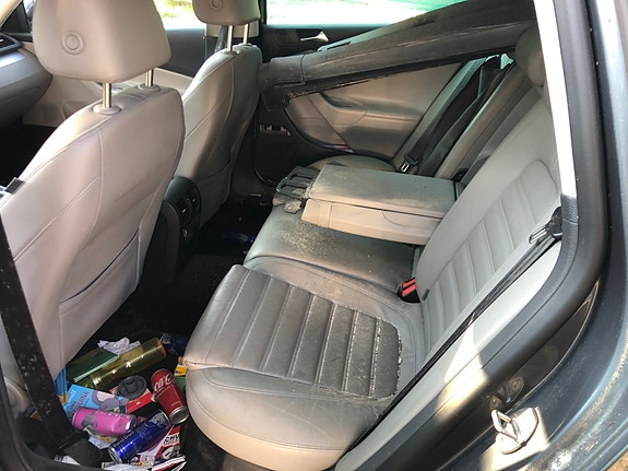 Volkswagen Passat 4 of 7