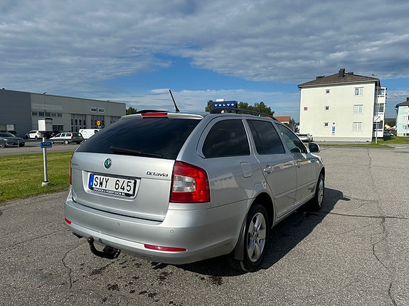 Skoda Octavia 4 of 5