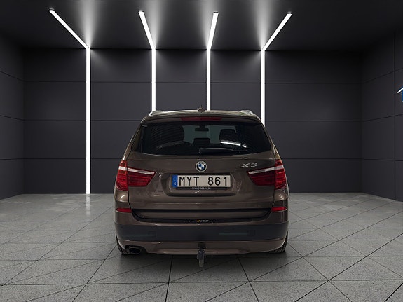 BMW X3 4 of 5