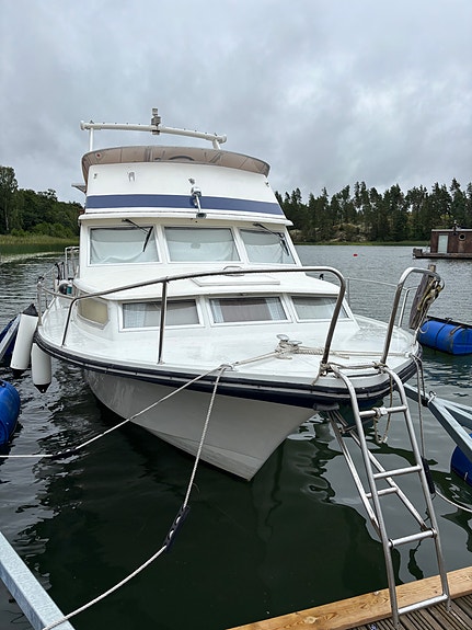 HSÖ30 Flybridge 4 of 5