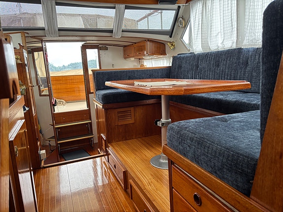 HSÖ30 Flybridge 5 of 5