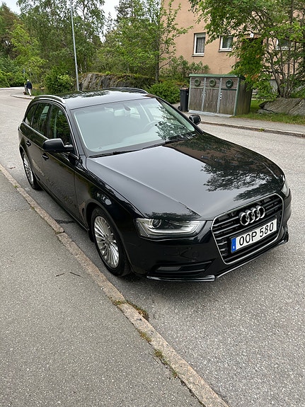 Audi A4 2 of 8