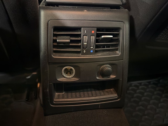 BMW 318i 29 of 30
