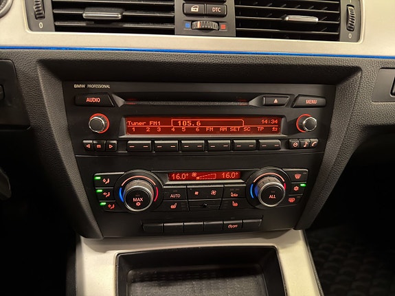 BMW 318i 28 of 30