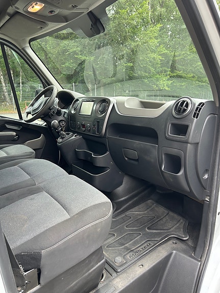 Renault Master 6 of 8