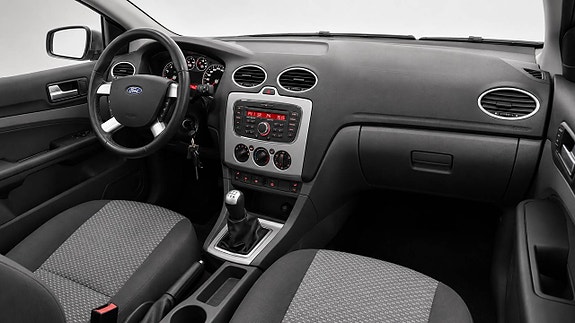 Ford Focus 9 of 9