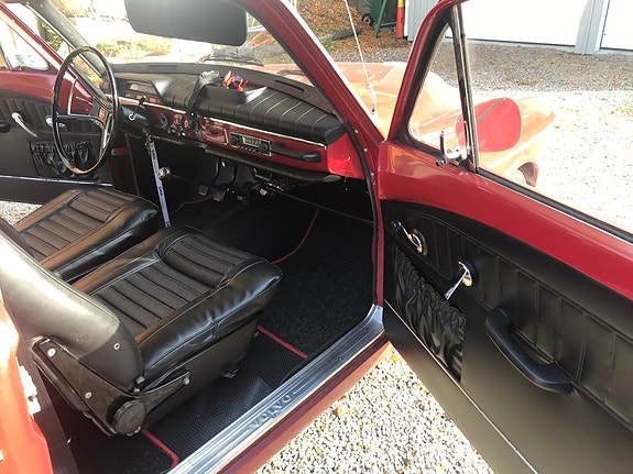 Volvo 122S 3 of 5