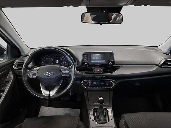 Hyundai i30 10 of 23