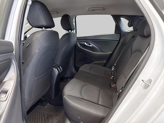 Hyundai i30 9 of 23