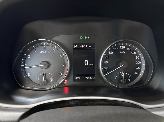 Hyundai i30 12 of 23